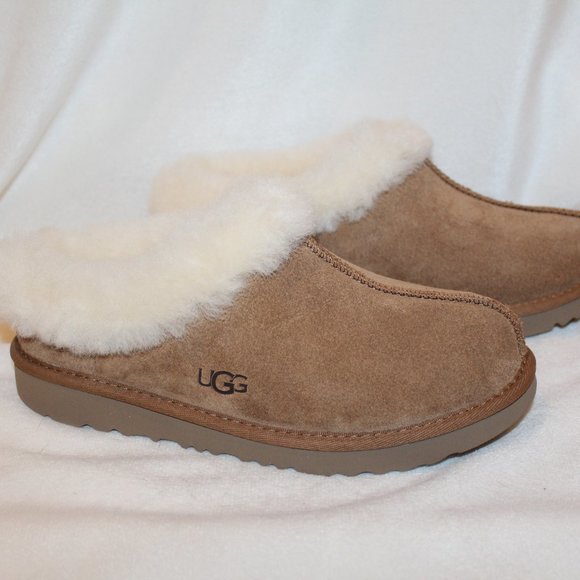 NIB UGG WOMEN'S 6‎ YOUTH 4 SUEDE SHEARLING SLIP ON SLIPPERS - Picture 3 of 8